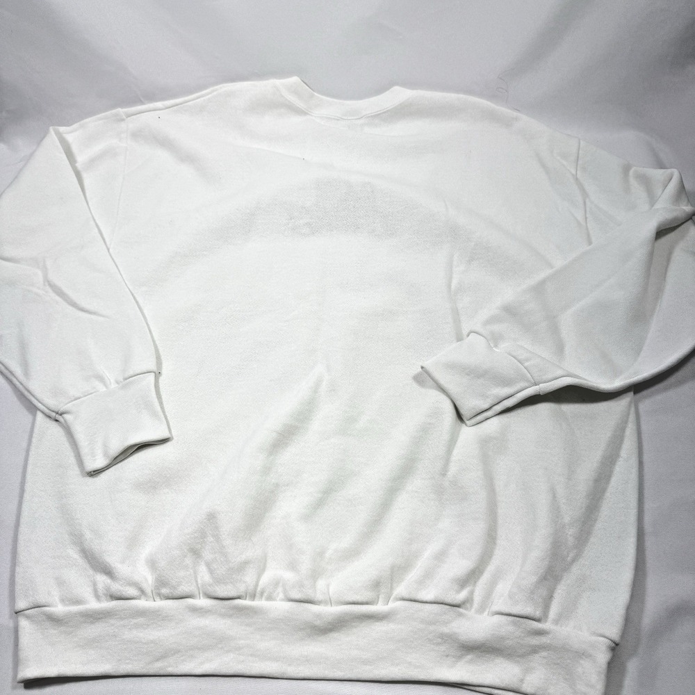 1985 Delta Vintage White Las Vegas Casino StripPuff Printing Bedazzled Crewneck - Picture 4 of 6